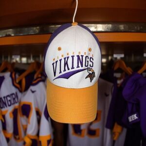 Youth NFL MN Vikings Team Apparel Adjustable Cap Hat